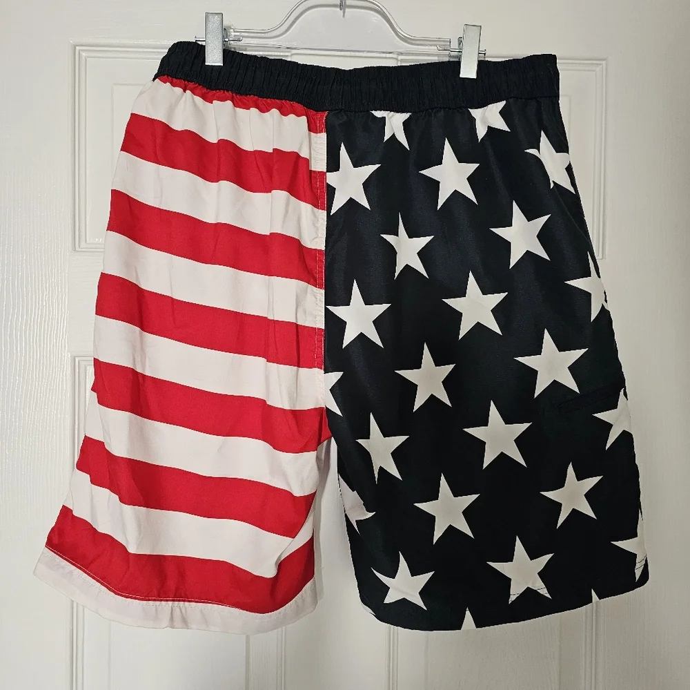 Patriotic Black and Red Men's Bathing Suit‎